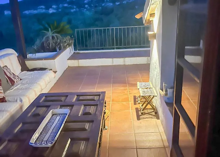 Romantic 21 Apartment